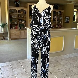 FABLETICS Faux Wrap Front Jumpsuit Size Large L